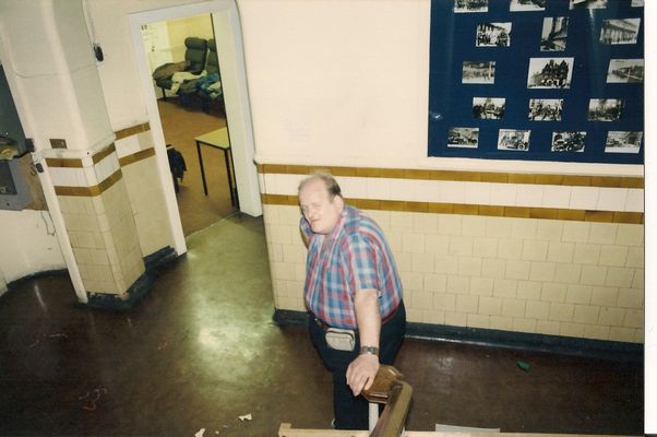 Lauriston fire station - 'Hawaiian' dance 1984